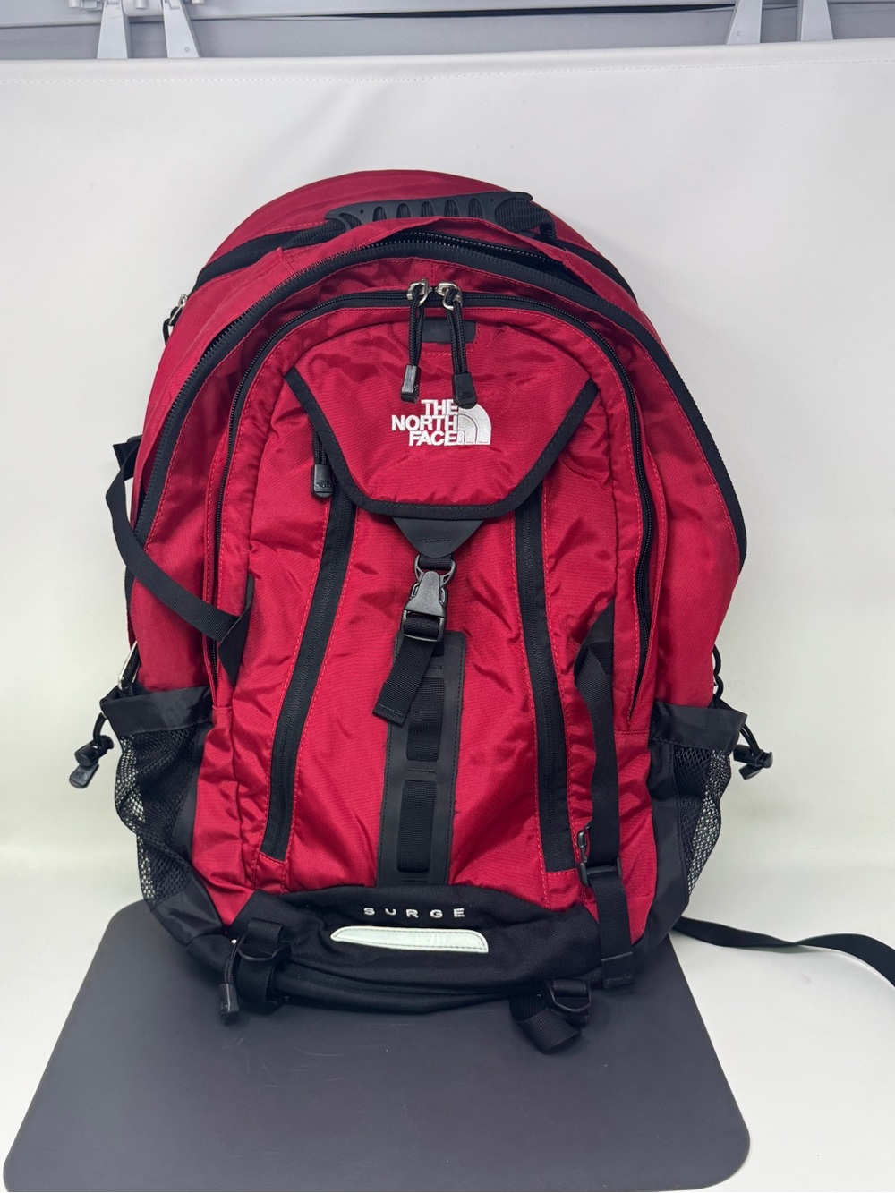 The North Face Surge Backpack - red